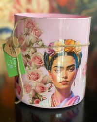 Vaas roze Frida Kahlo